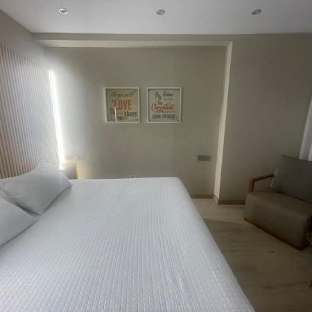 Hotel Orly Хинсо-де-Лимия Экстерьер фото