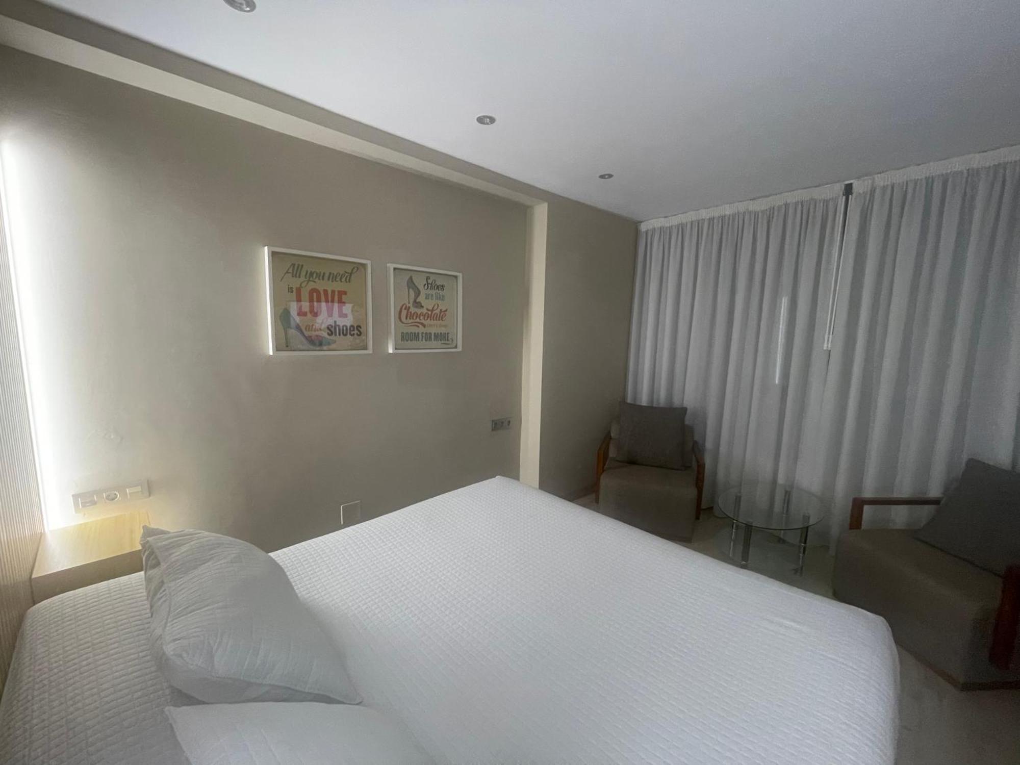 Hotel Orly Хинсо-де-Лимия Экстерьер фото