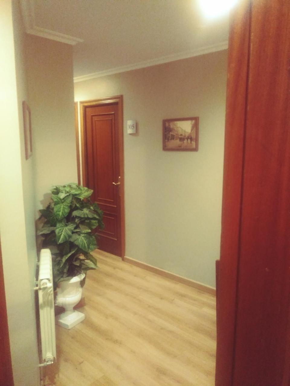 Hotel Orly Хинсо-де-Лимия Экстерьер фото